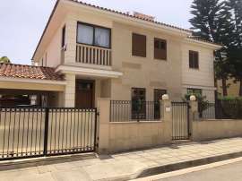 4 BED HOUSE TO RENT
